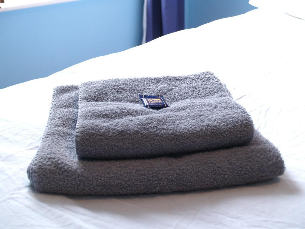 Amabilite Bed & Breakfast Journet Phòng bức ảnh